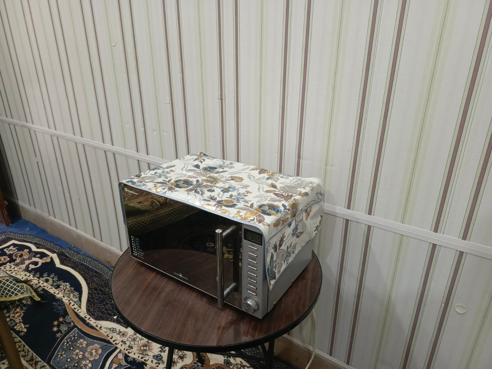 Microwave Oven Dust & Stain Proof Cover